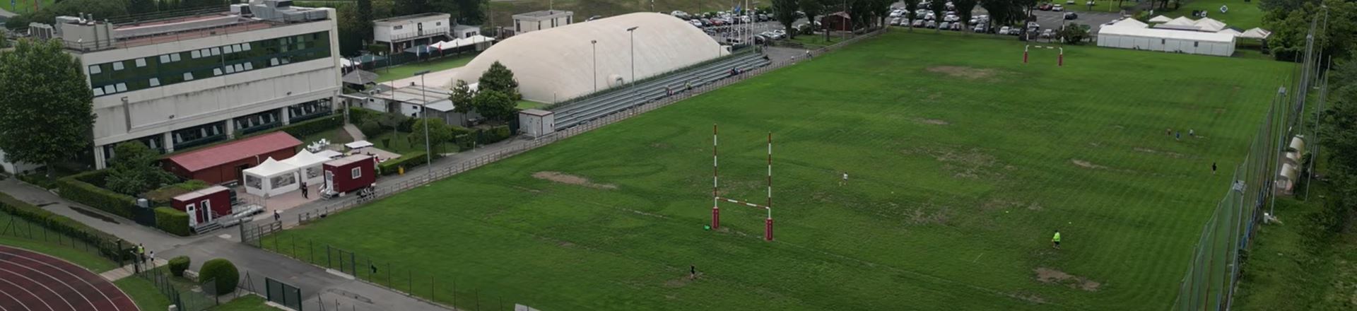 Palloni e T-shirt per l'U.S. Primavera Rugby Roma