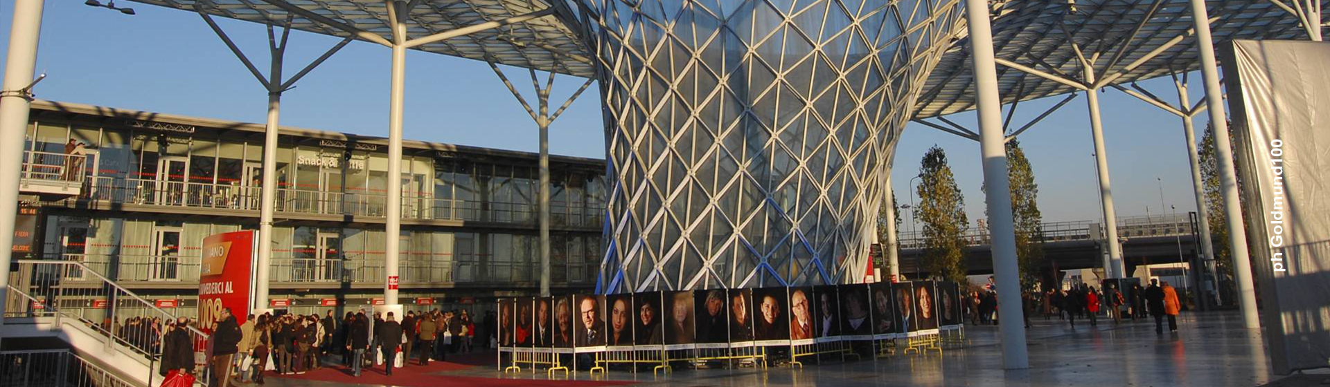 Noleggio PLE per Fiera Milano: piattaforme aeree per allestimenti fieristici ed eventi