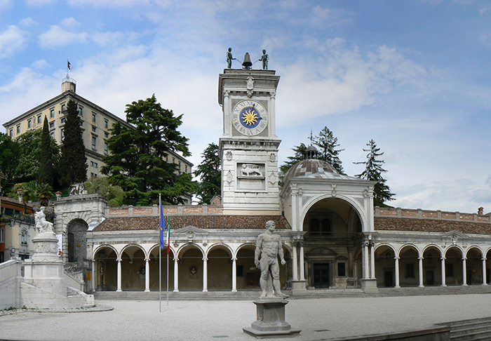 noleggio-piattaforme-aeree-udine